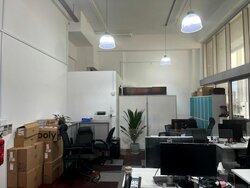 Eon Shenton (D2), Office #457437451